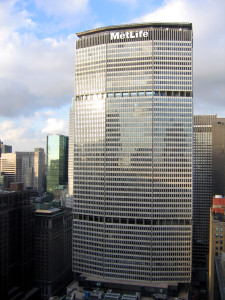 Walter_Gropius_photo_MetLife_Building_fassade_New_York_USA_2005-10-03